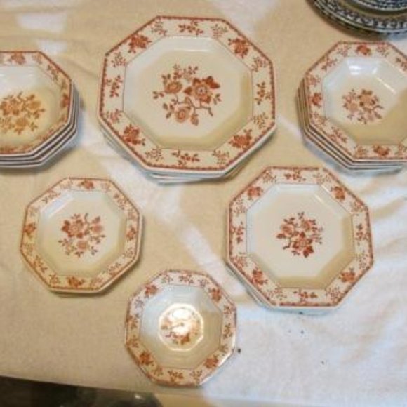 dinnerware
